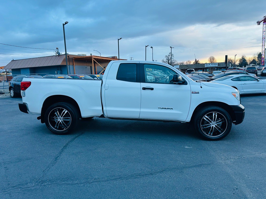 2010 Toyota Tundra Image 8