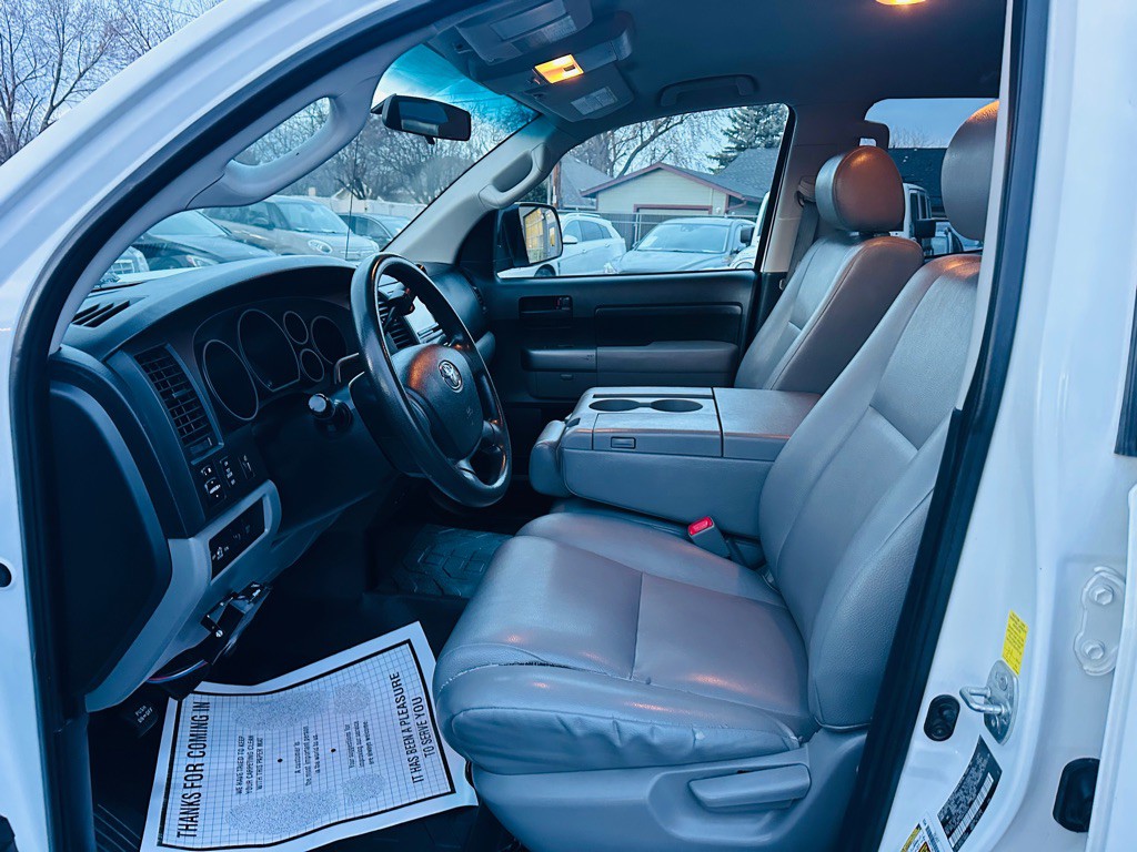 2010 Toyota Tundra Image 18