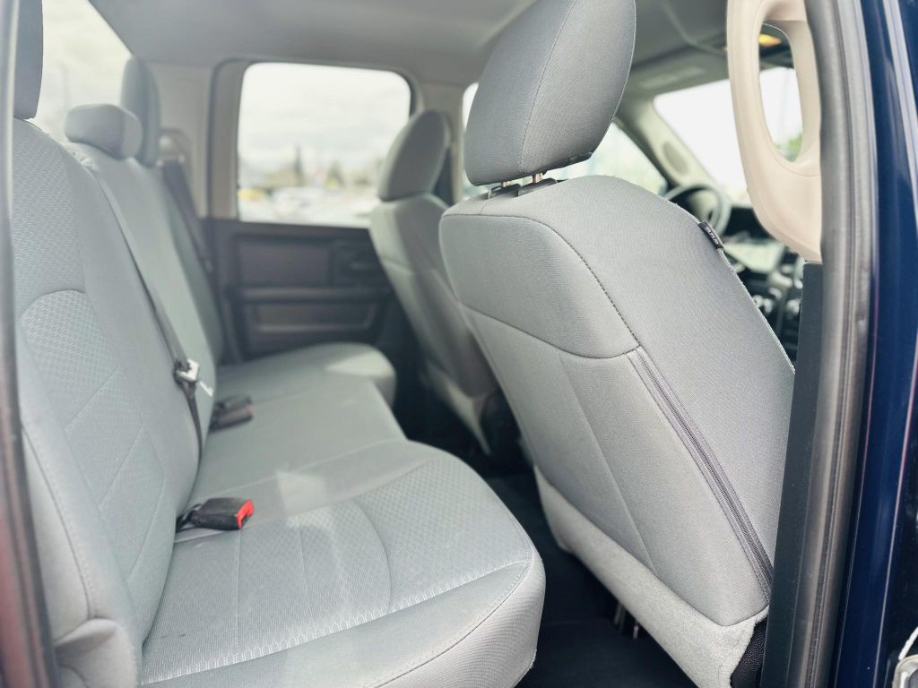 2016 RAM 1500 Image 9