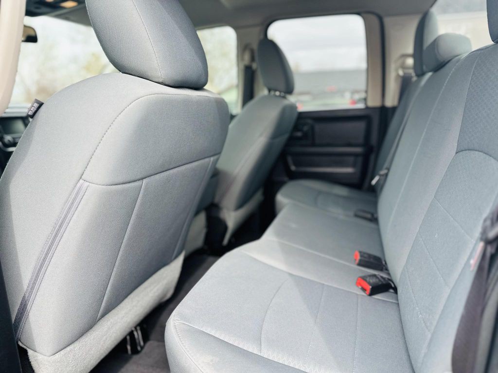 2016 RAM 1500 Image 11