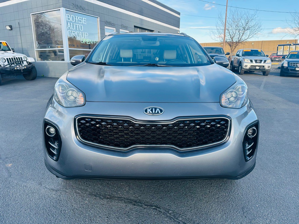 2017 Kia Sportage Image 2
