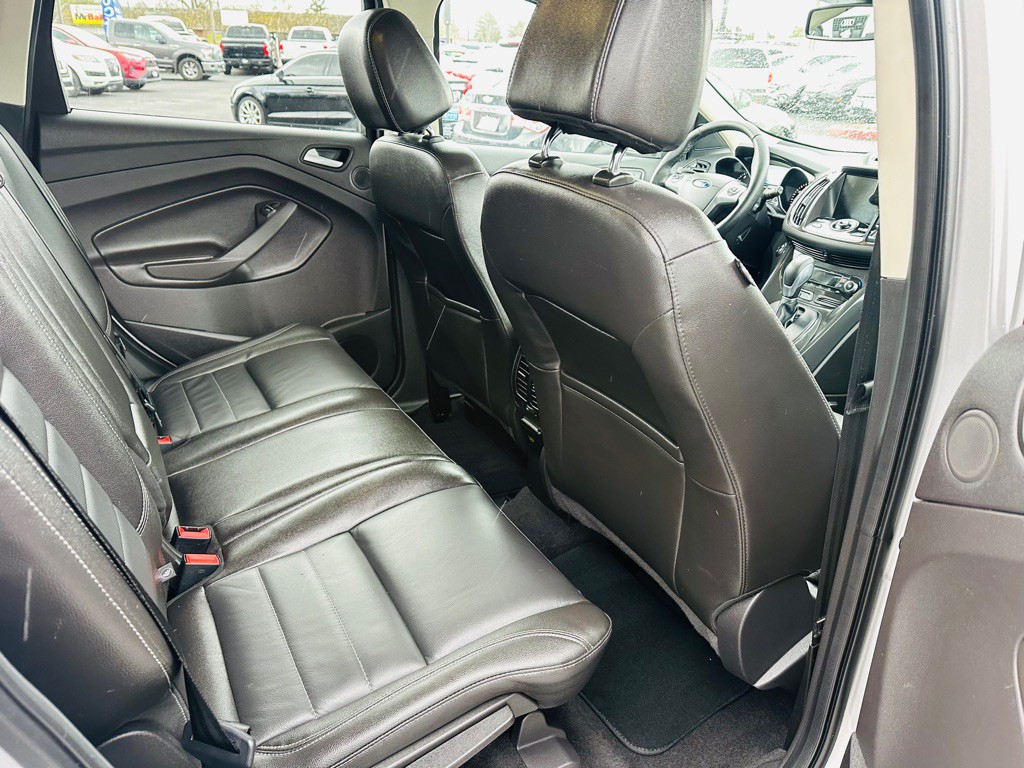 2016 Ford Escape Image 16
