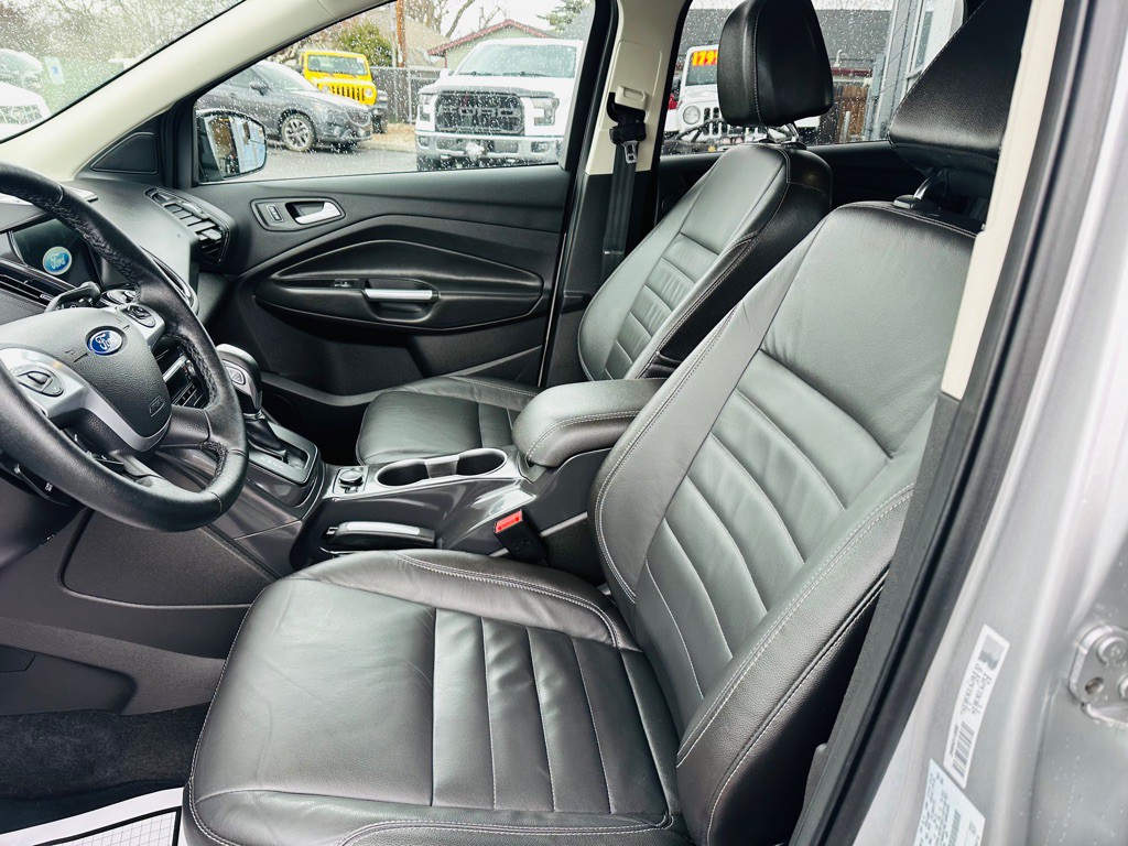 2016 Ford Escape Image 18