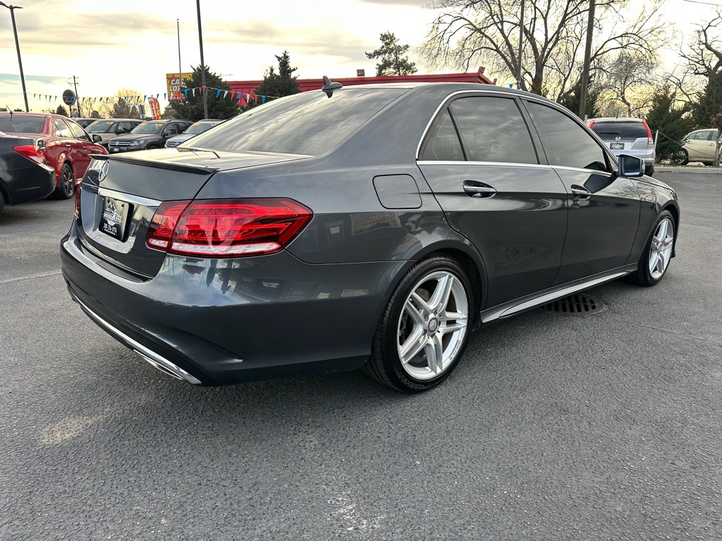 2014 Mercedes-Benz E-Class Image 7
