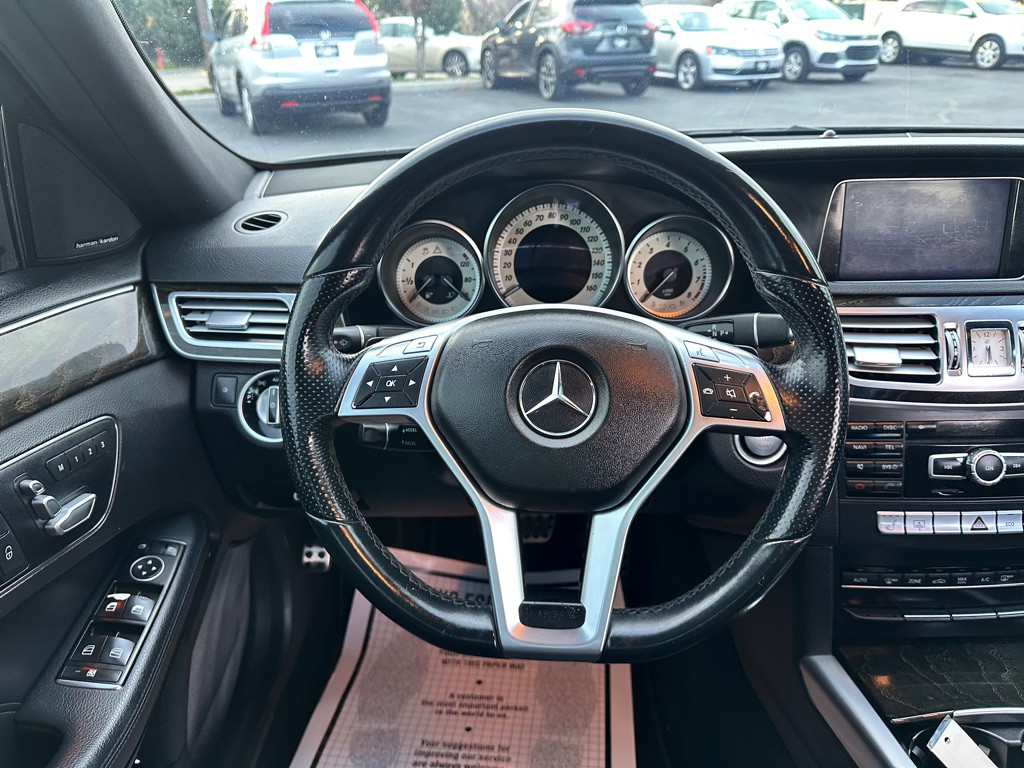2014 Mercedes-Benz E-Class Image 11