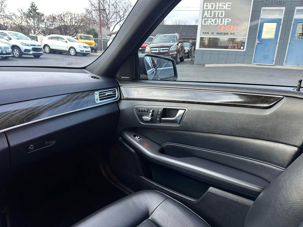 2014 Mercedes-Benz E-Class Image 13