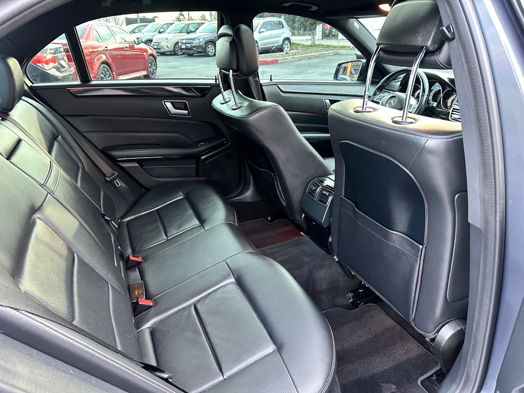 2014 Mercedes-Benz E-Class Image 15