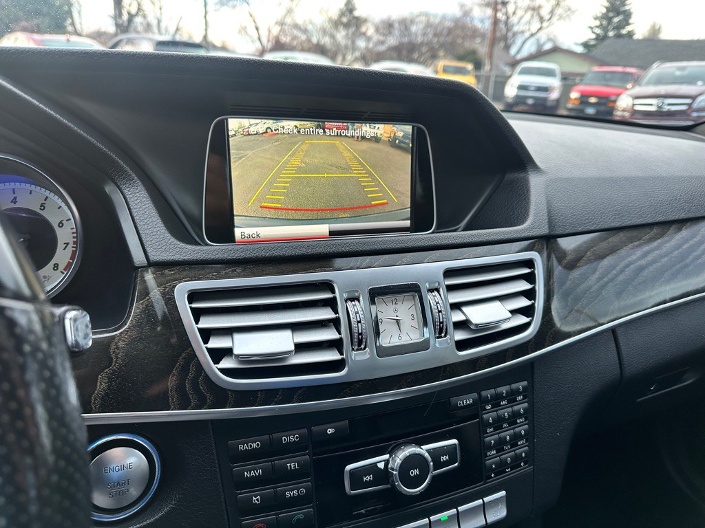 2014 Mercedes-Benz E-Class Image 20