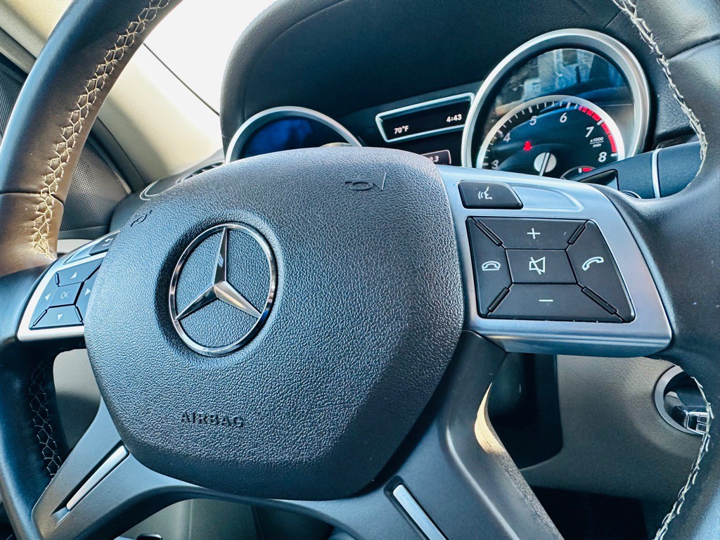 2014 Mercedes-Benz GL-Class Image 13