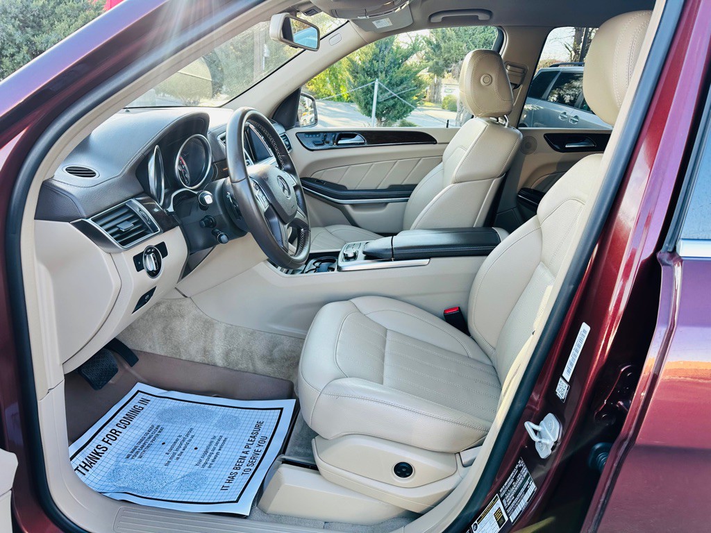 2014 Mercedes-Benz GL-Class Image 18