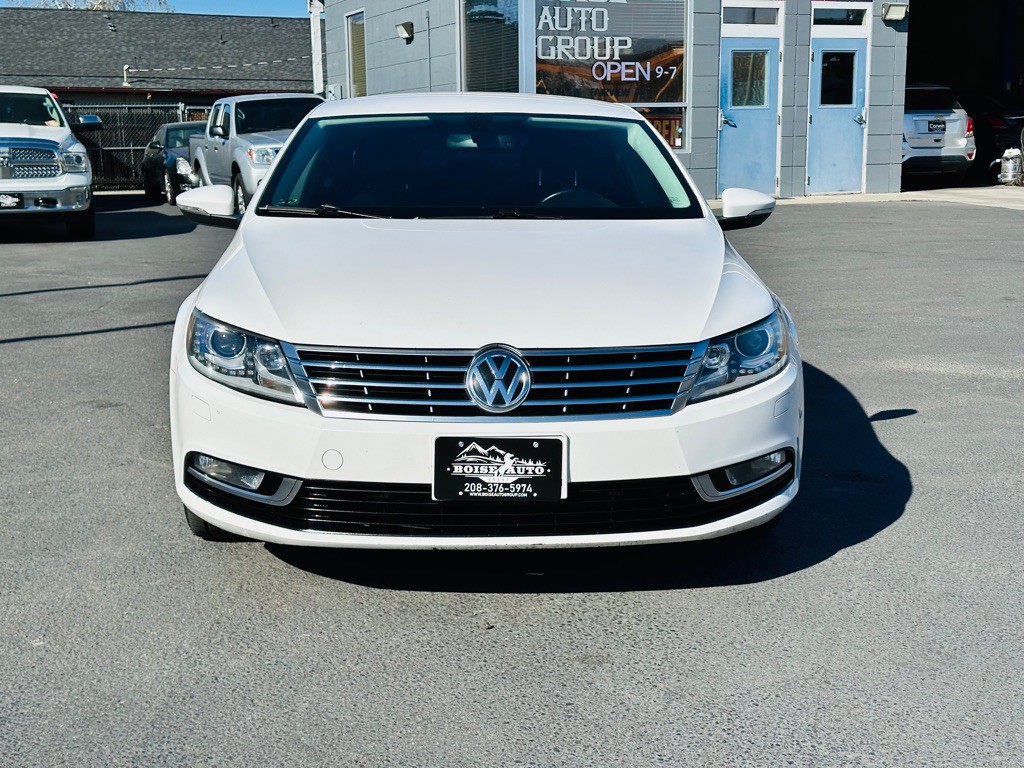 2015 Volkswagen CC Image 2