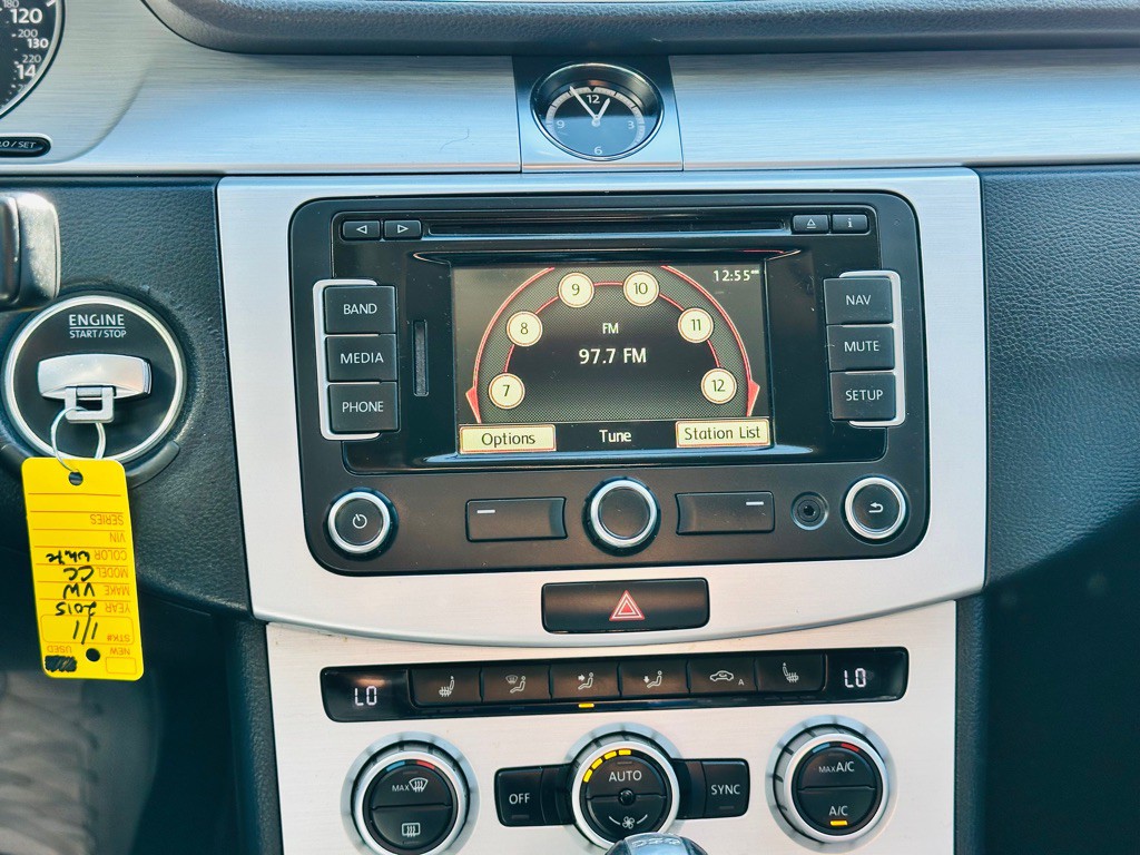 2015 Volkswagen CC Image 12