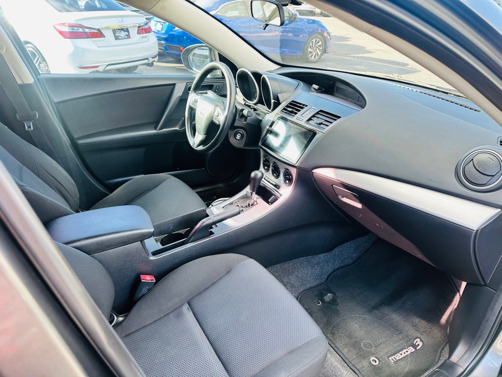 2010 Mazda Mazda3 Image 16