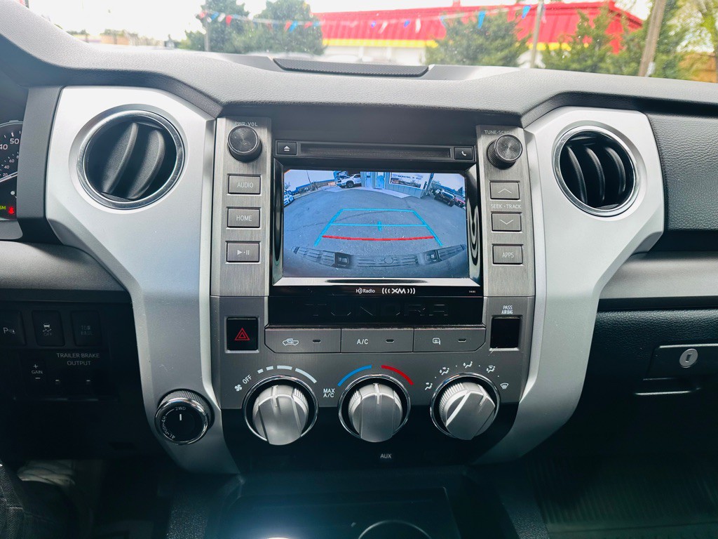 2018 Toyota Tundra Image 13