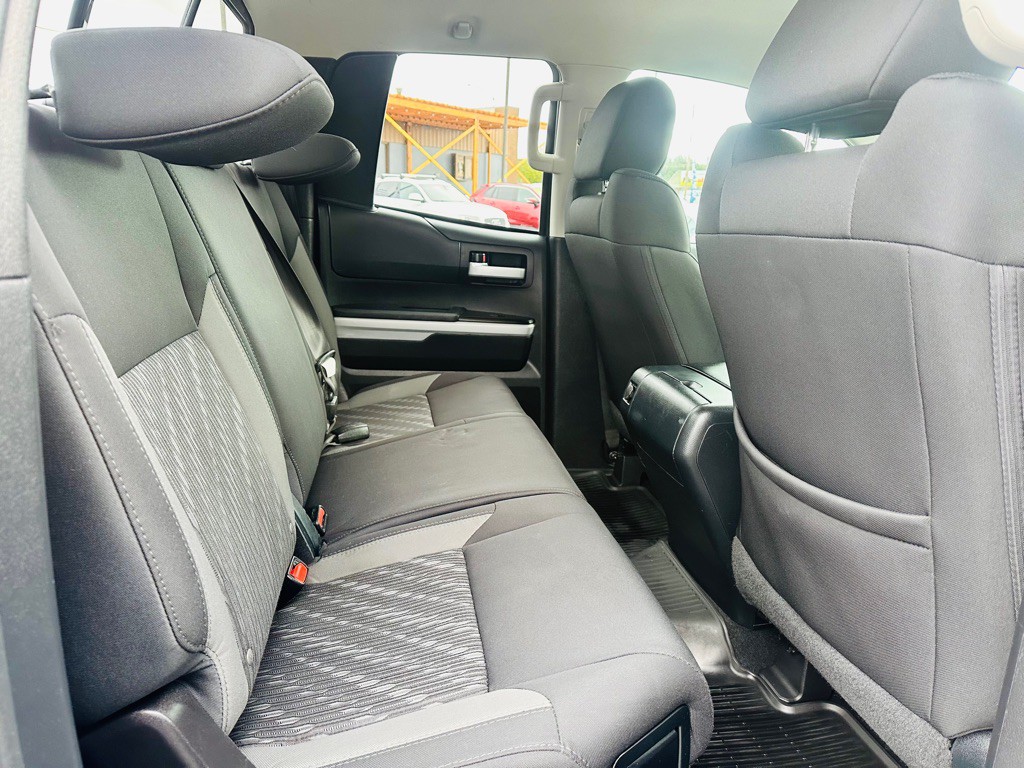 2018 Toyota Tundra Image 16
