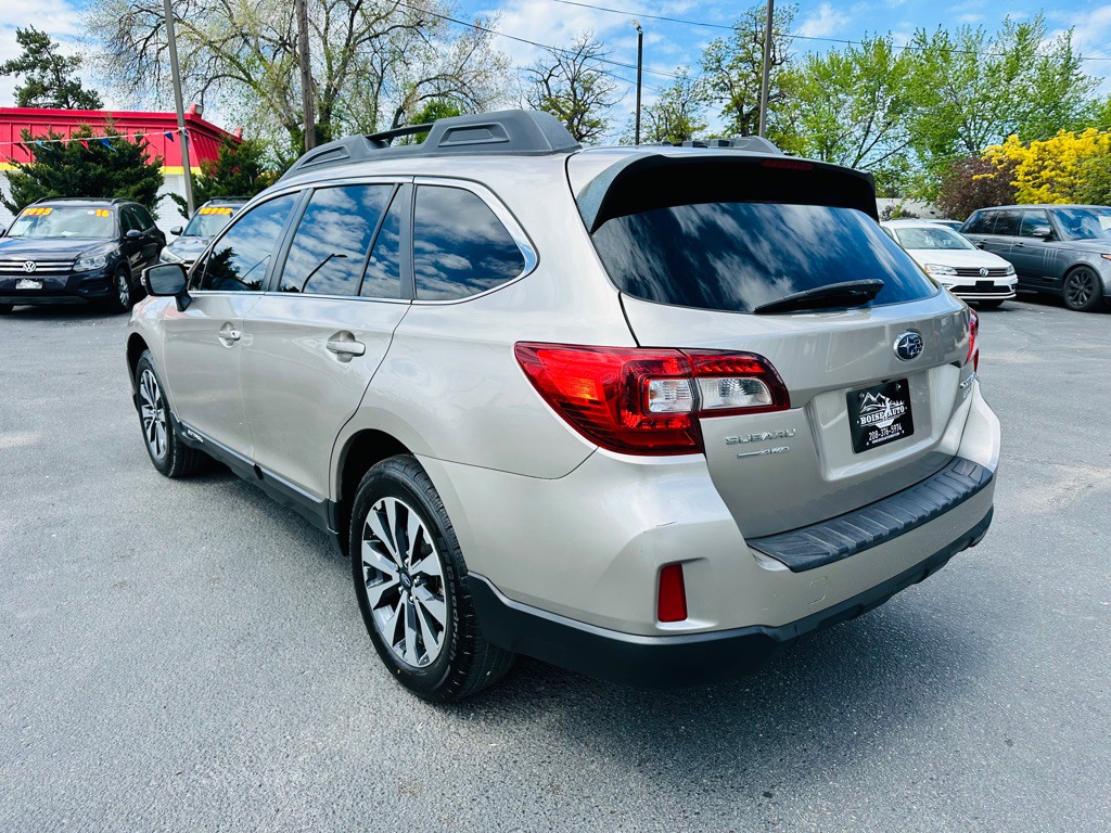 2015 Subaru Outback Image 5