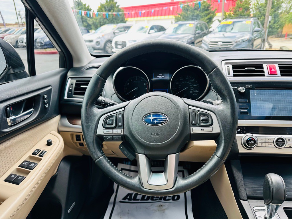 2015 Subaru Outback Image 11