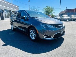 Image for 2017 Chrysler Pacifica Touring L ID: 7416073