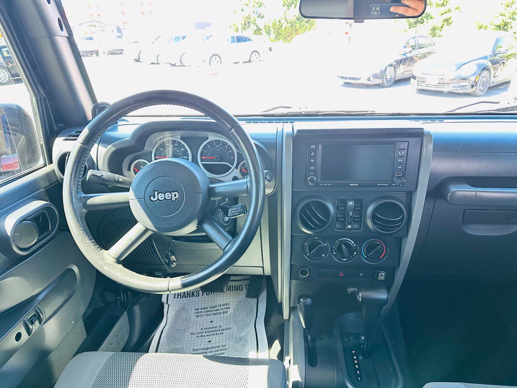 2007 Jeep Wrangler Image 10