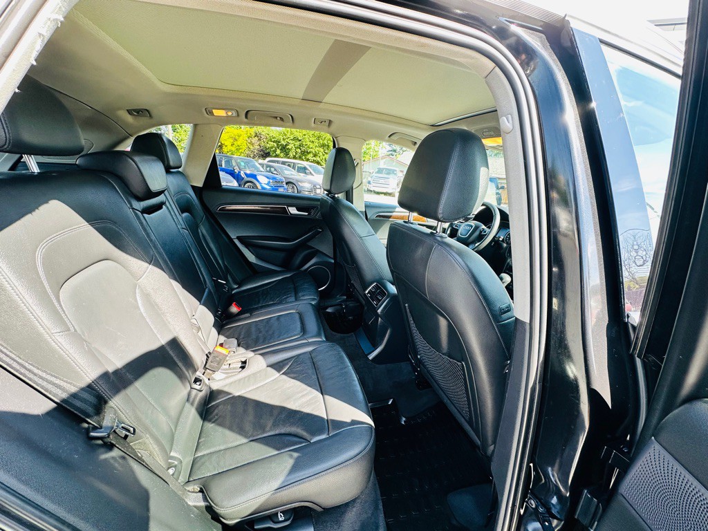 2012 Audi Q5 Image 18