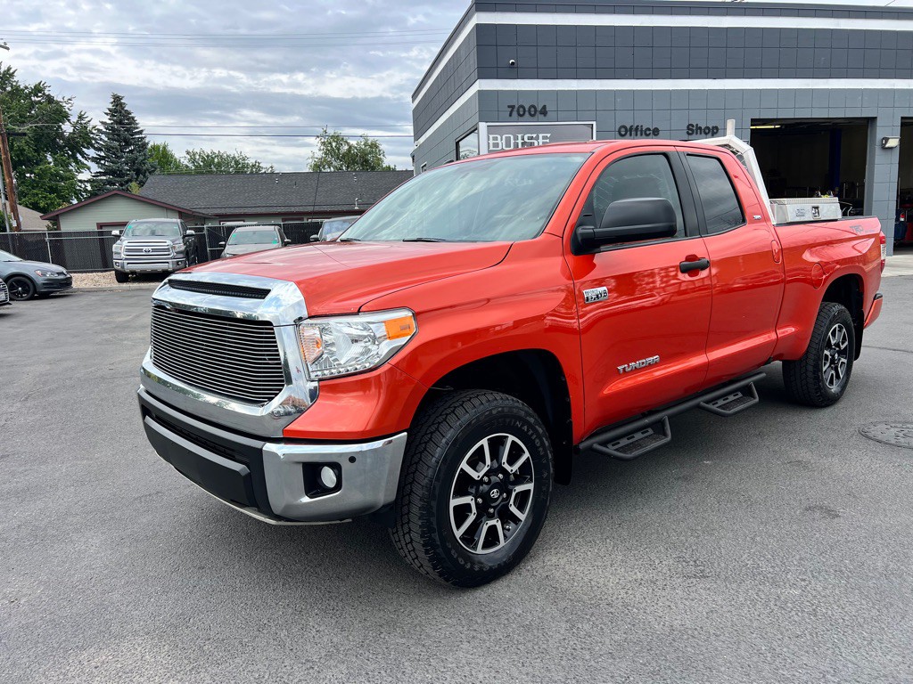 2017 Toyota Tundra Image 3