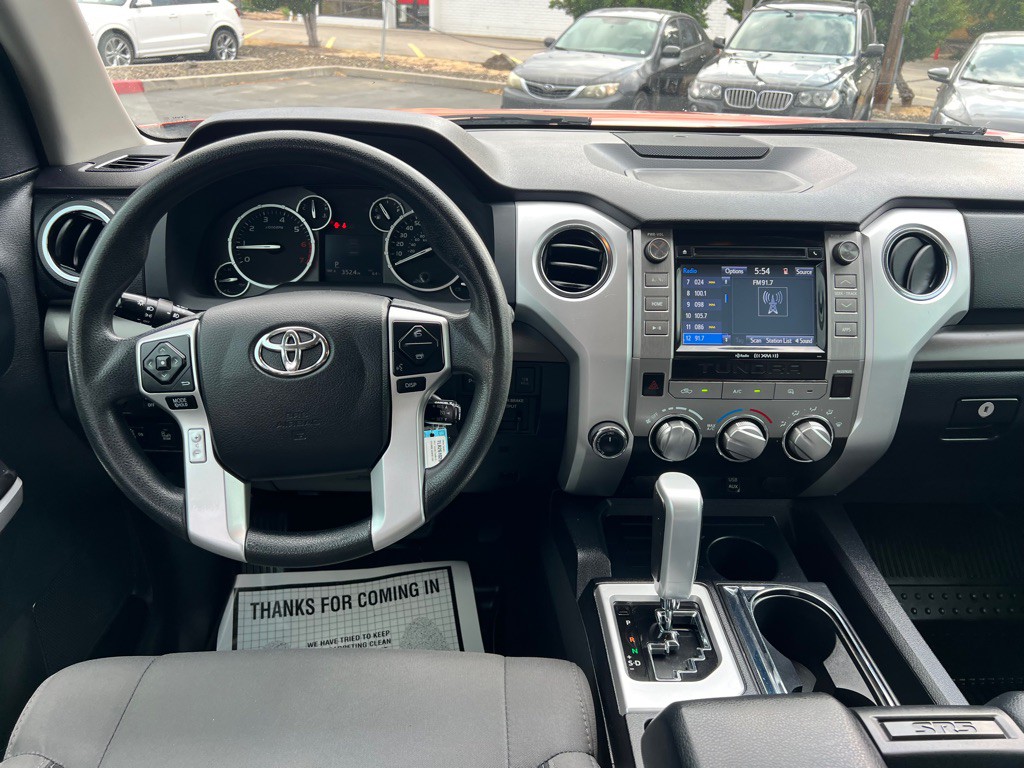 2017 Toyota Tundra Image 12