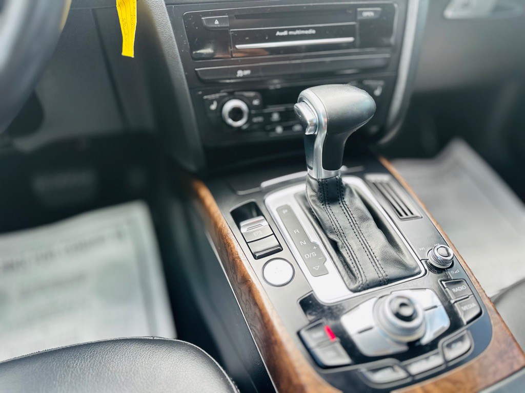 2013 Audi A4 Image 12
