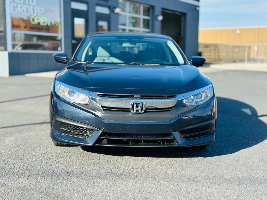 2017 Honda Civic Image 2