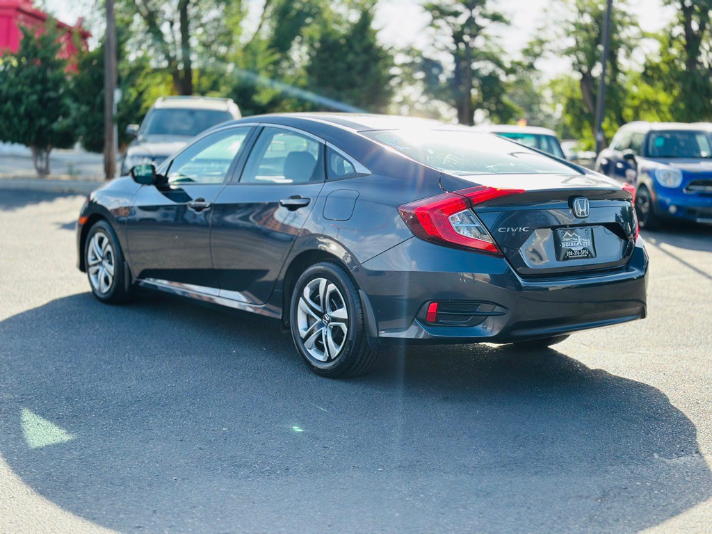 2017 Honda Civic Image 5