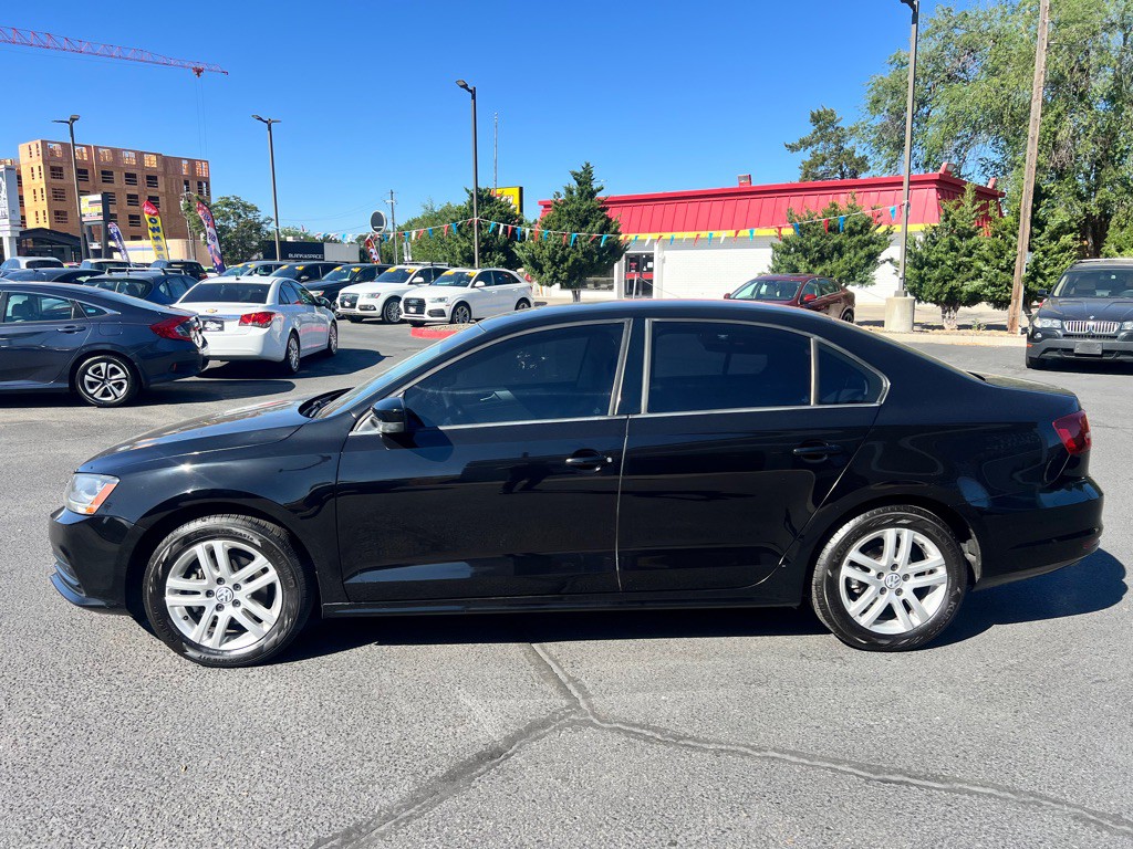 2018 Volkswagen Jetta Image 4