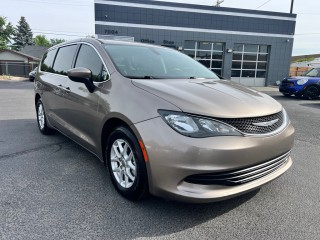 Image for 2017 Chrysler Pacifica Touring ID: 7488931
