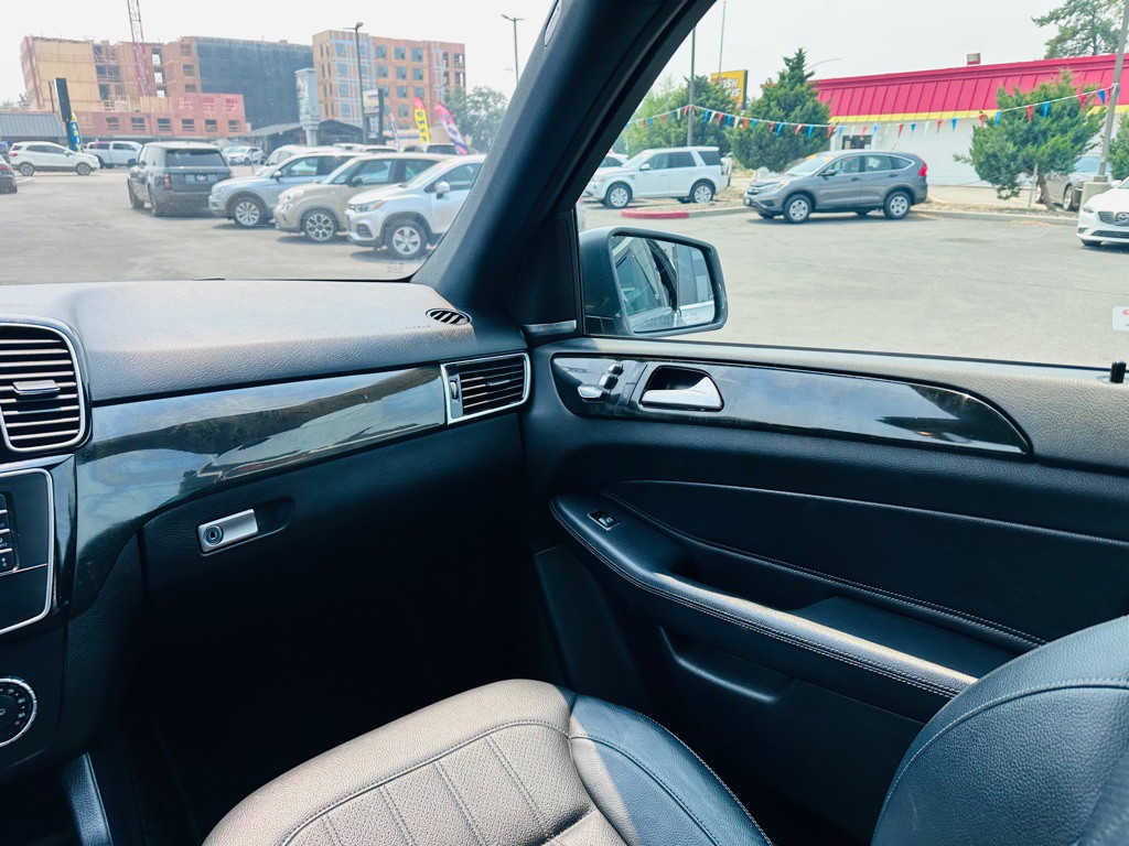 2018 Mercedes-Benz GLE-Class Image 17