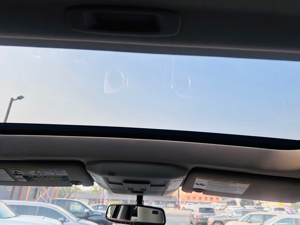 2015 Toyota Tundra Image 18