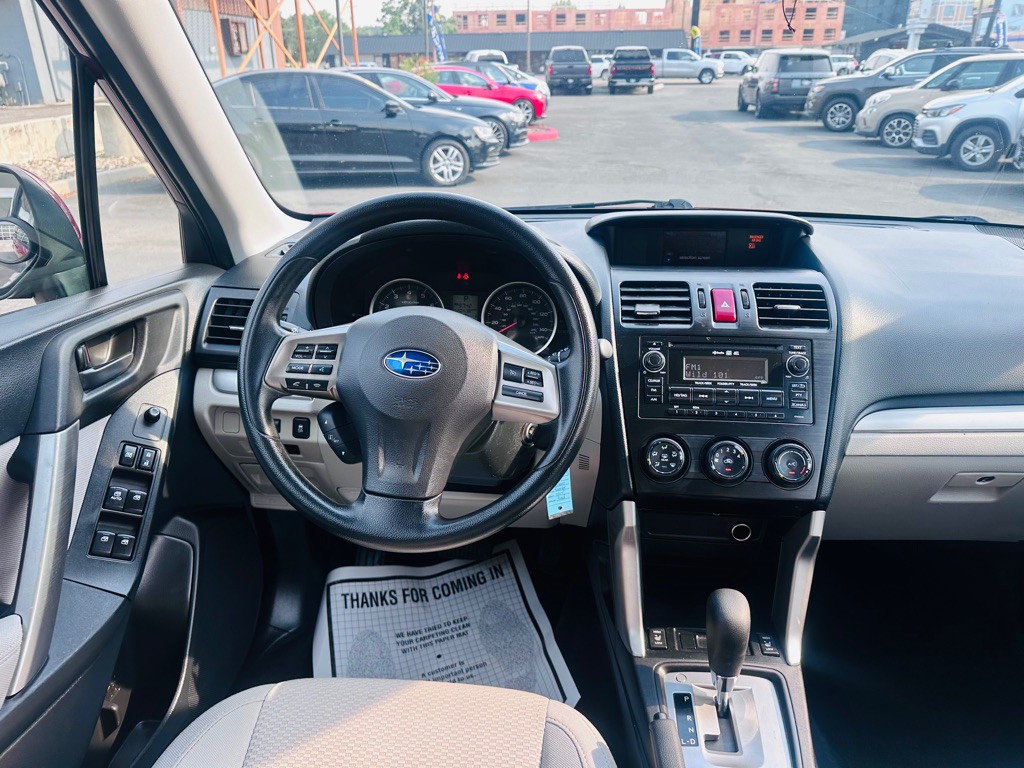 2014 Subaru Forester Image 10
