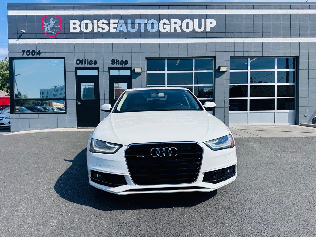 2015 Audi A4 Image 2