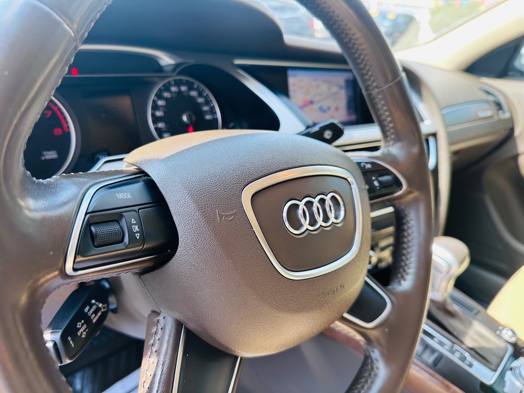 2015 Audi A4 Image 13