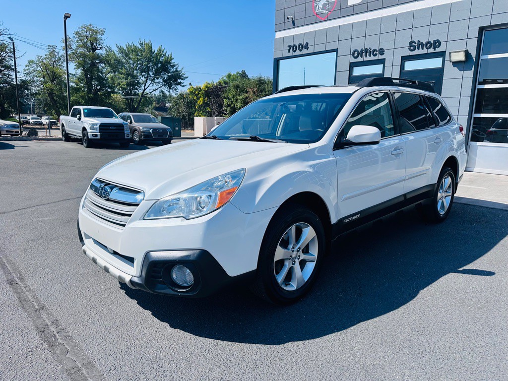 2014 Subaru Outback Image 3