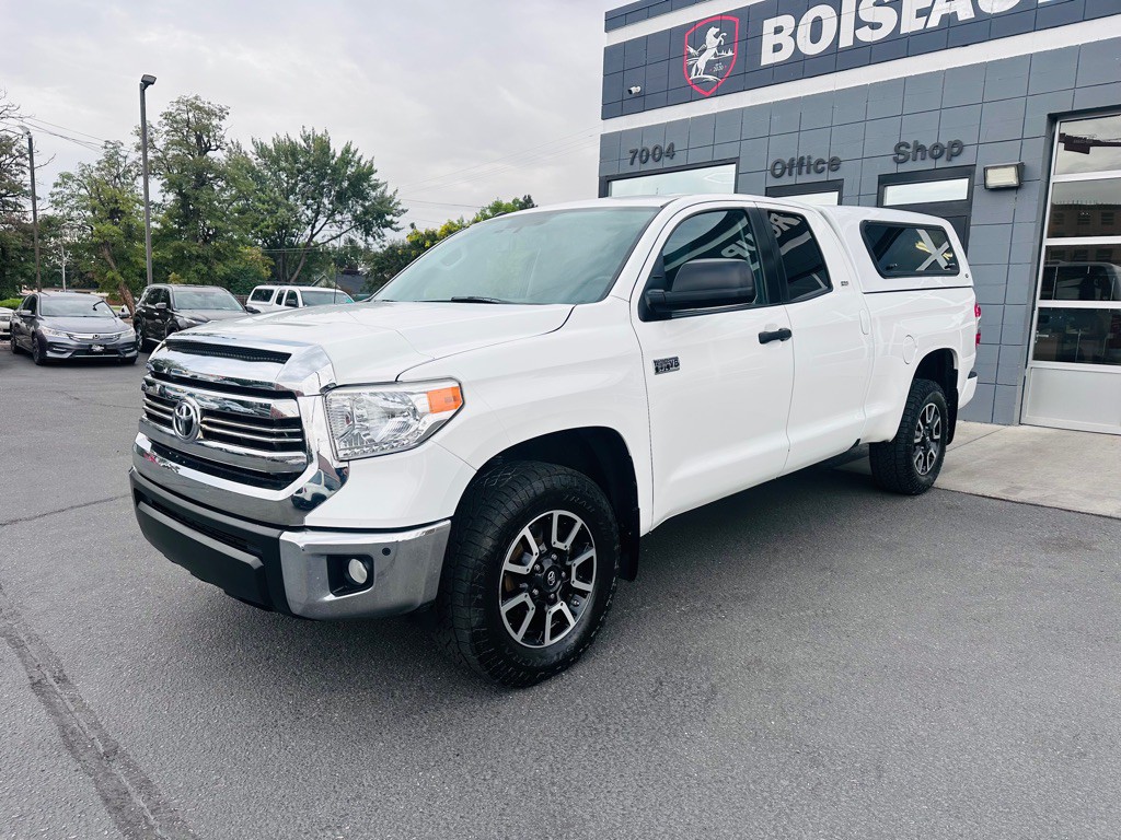 2017 Toyota Tundra Image 3