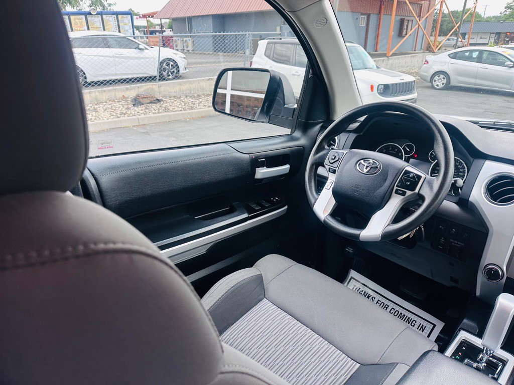 2017 Toyota Tundra Image 15