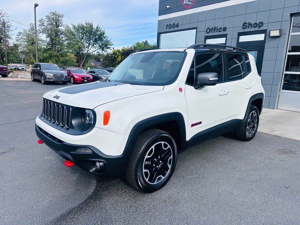 2016 Jeep Renegade Image 3