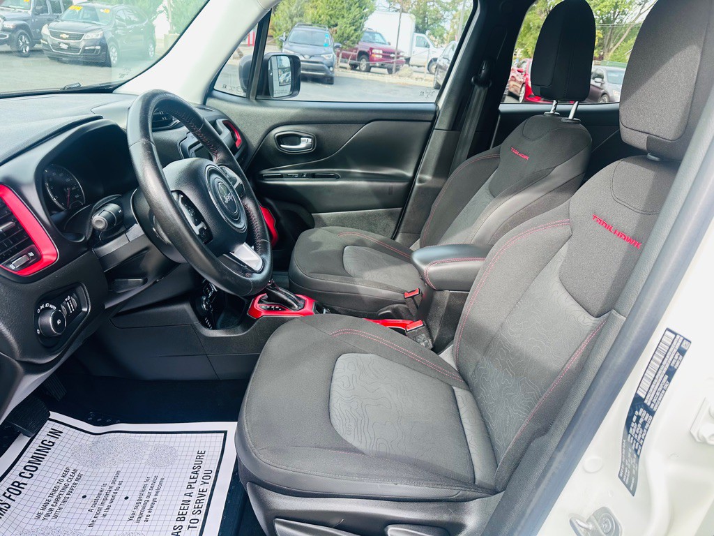 2016 Jeep Renegade Image 20