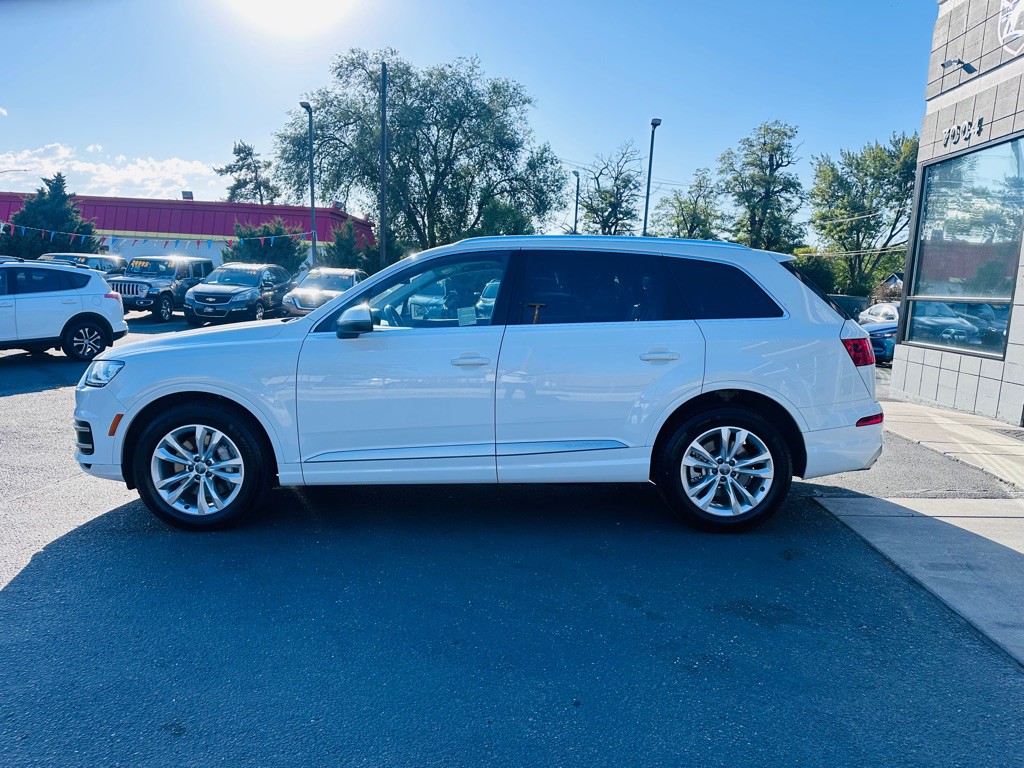 2017 Audi Q7 Image 4