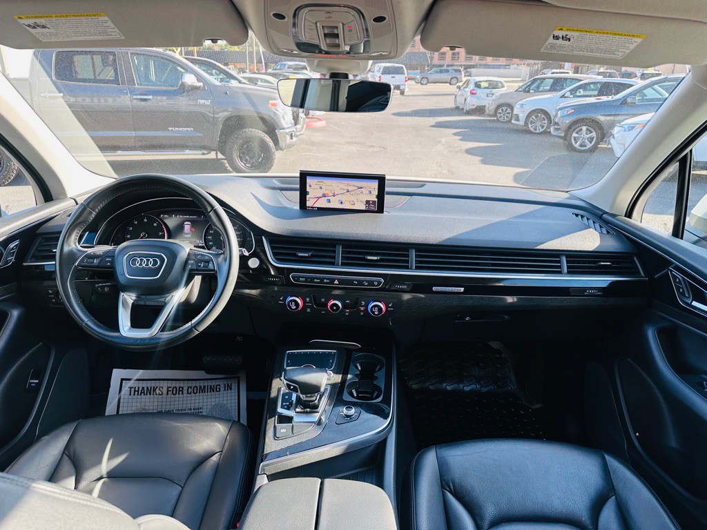 2017 Audi Q7 Image 9