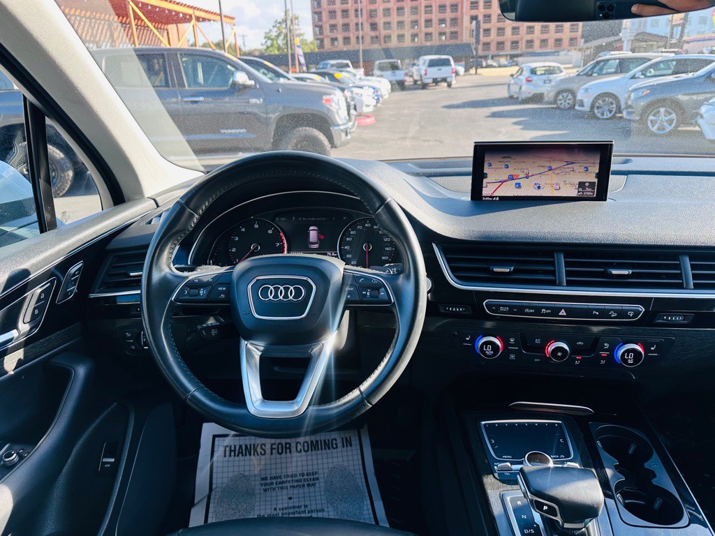 2017 Audi Q7 Image 10