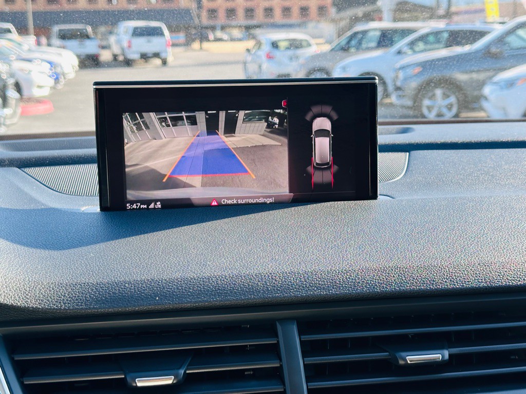 2017 Audi Q7 Image 13