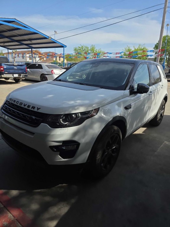 2017 Land Rover Discovery Sport Image 4