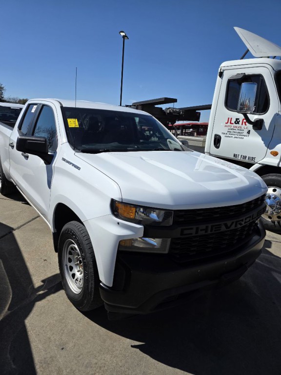 2020 Chevrolet Silverado 1500 Image 2