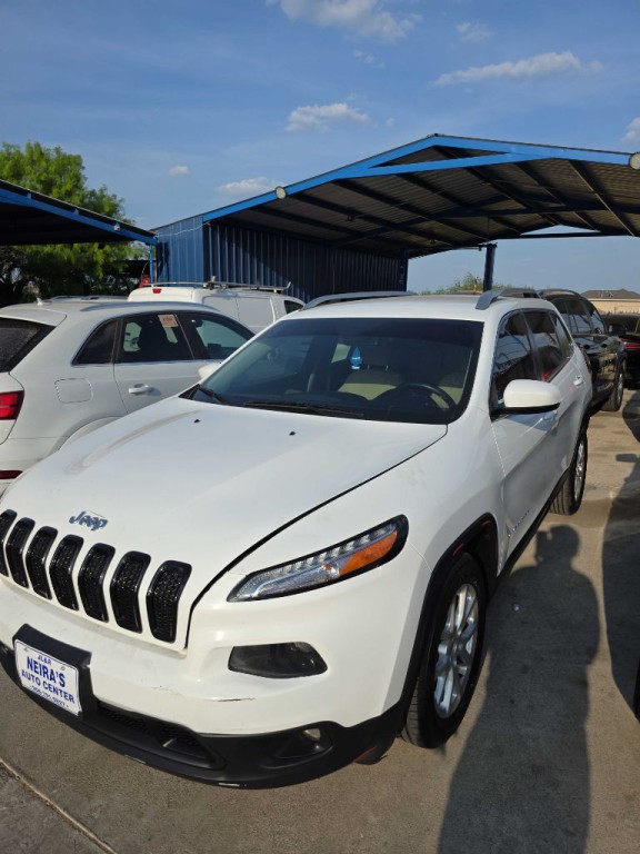 2016 Jeep Cherokee Image 2