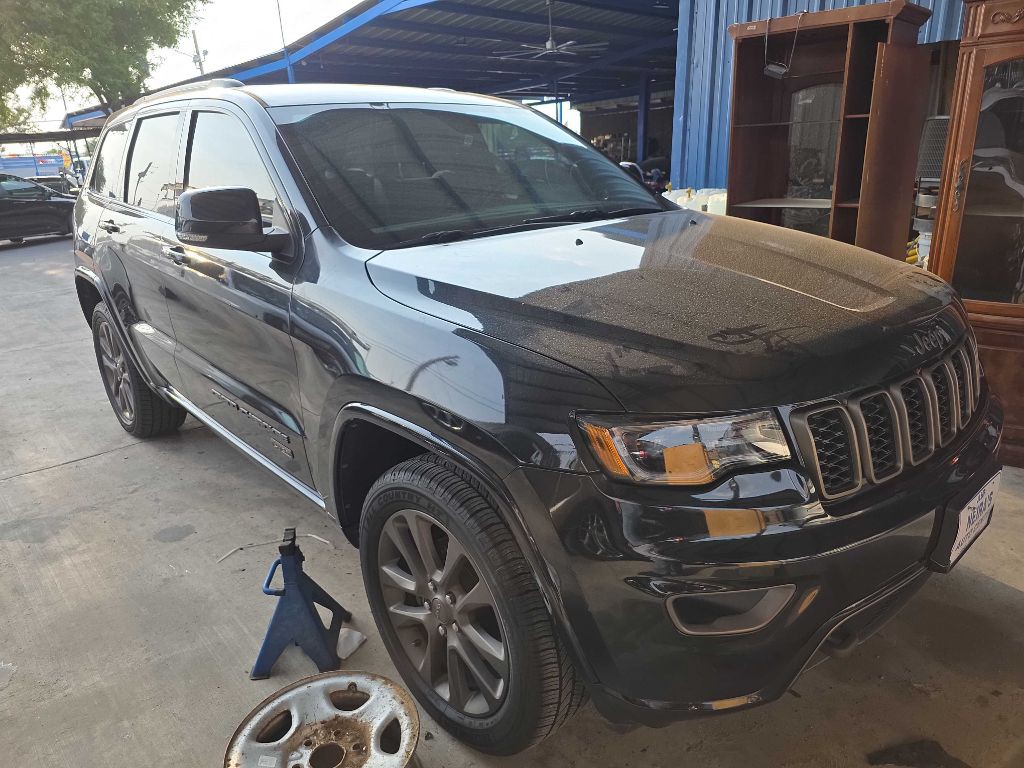 2016 Jeep Grand Cherokee Image 2