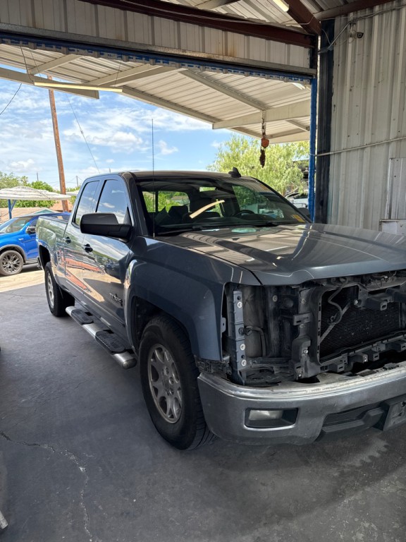 2015 Chevrolet Silverado 1500 Image 2